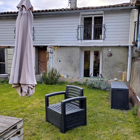 Montgaillard Le Petit Nidアパートメント エクステリア 写真